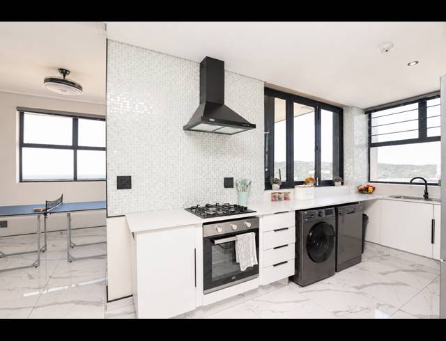 3 BEDROOM APARTMENT FOR SALE IN POINT WATERFRONT